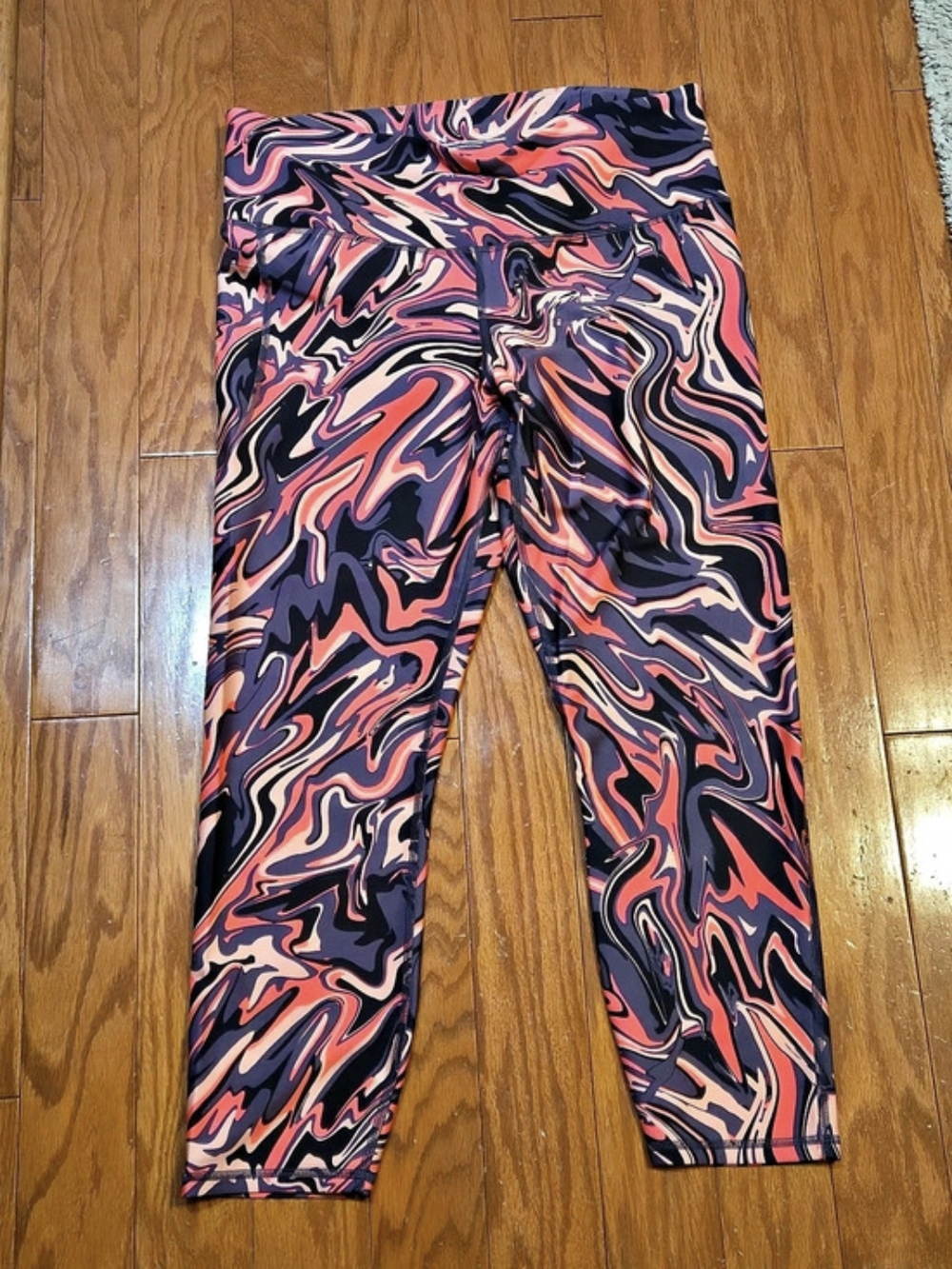 Under Armour Abstract Print Leggings in Pink & Purple Size XL EUC